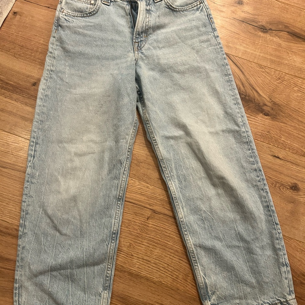 H&M Light Blue Baggy Denim